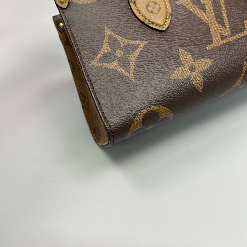Louis Vuitton Onthego East West Reverse Monogram Giant Brown Black