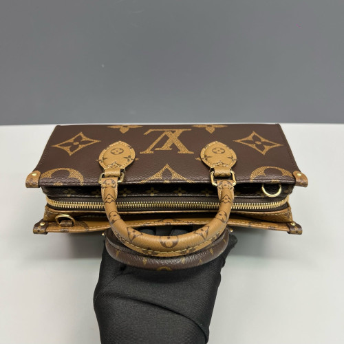 Louis Vuitton Onthego East West Reverse Monogram Giant Brown Black