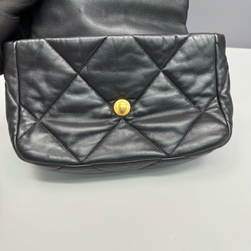 Chanel Quilted Small 19 Flag Lambskin Black
