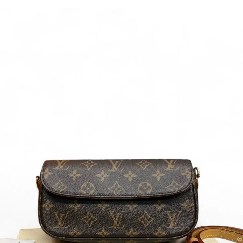 Louis Vuitton Ivy Wallet On Chain Monogram Brown Louis Vuitton Ivy Wallet On Chain Monogram Brown