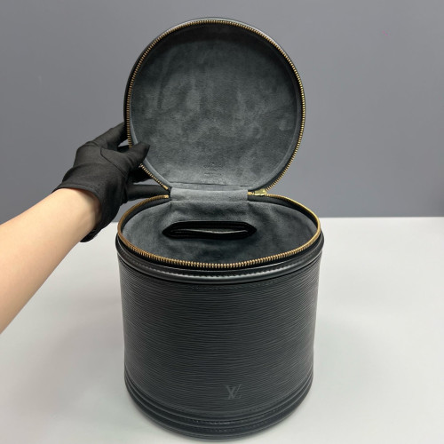 Louis Vuitton Vase Cannes Epi Black