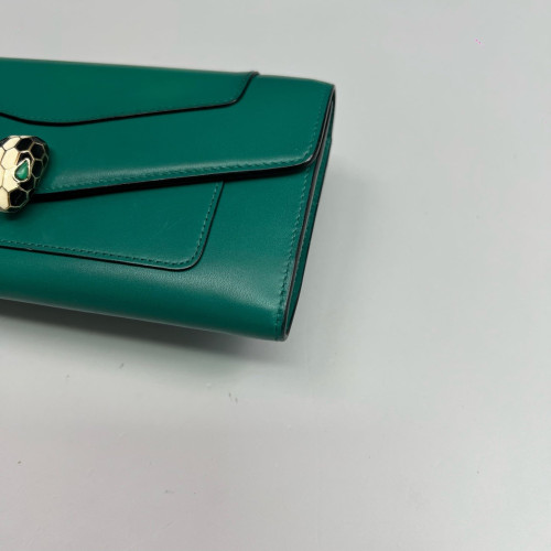 Bvlgari Serpenti Forever Chain Wallet Smooth Calfskin Green