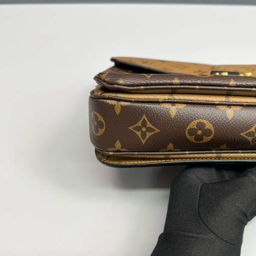 Louis Vuitton Pochette Metis Reverse Monogram Brown Black