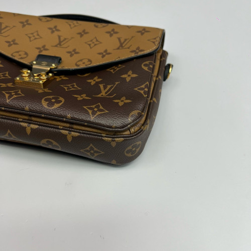Louis Vuitton Pochette Metis Reverse Monogram Brown Black