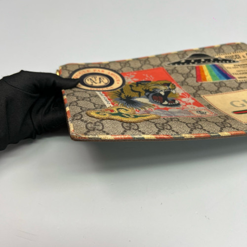 Gucci Embroidered Clutch GG Monogram Beige Brown Red Gucci Embroidered Clutch GG Monogram Beige Brown Red