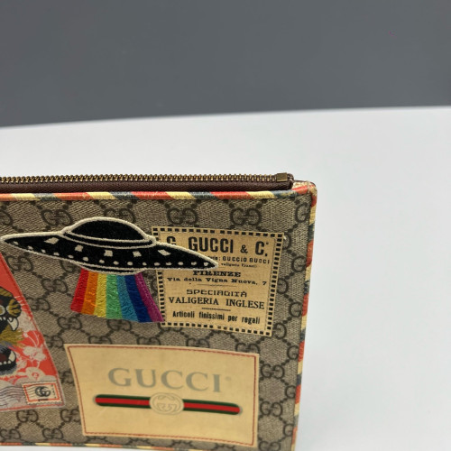 Gucci Embroidered Clutch GG Monogram Beige Brown Red Gucci Embroidered Clutch GG Monogram Beige Brown Red