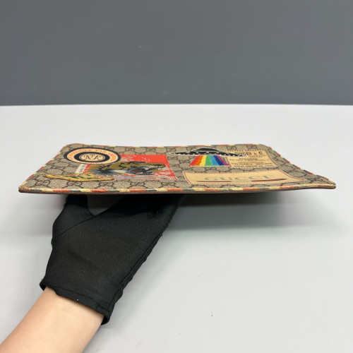 Gucci Embroidered Clutch GG Monogram Beige Brown Red Gucci Embroidered Clutch GG Monogram Beige Brown Red