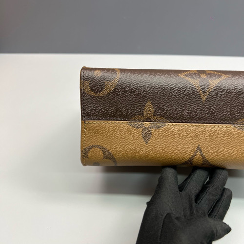 Louis Vuitton Onthego PM Reverse Monogram Giant Brown