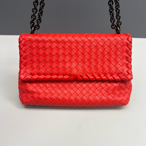 Bottega Veneta Medium Olimpia Shoulder Bag Calfskin Intrecciato Red