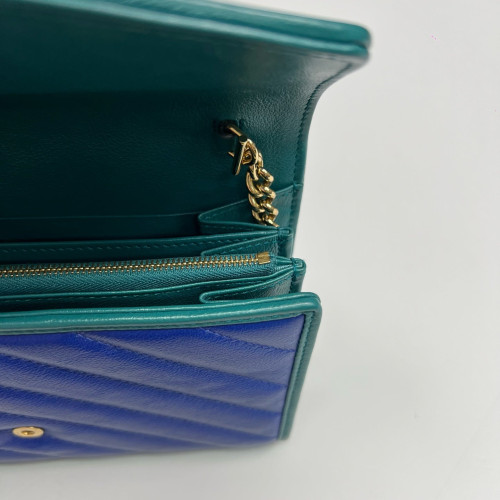 Gucci Matelasse GG Marmont Chain Wallet Calfskin Blue Green