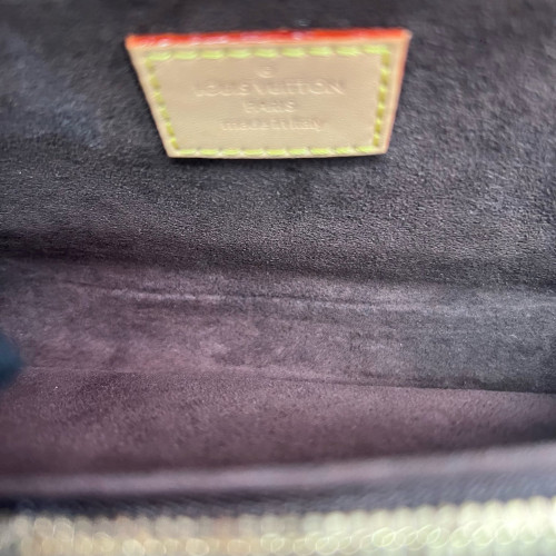 Louis Vuitton Pochette Metis East West Monogram Brown