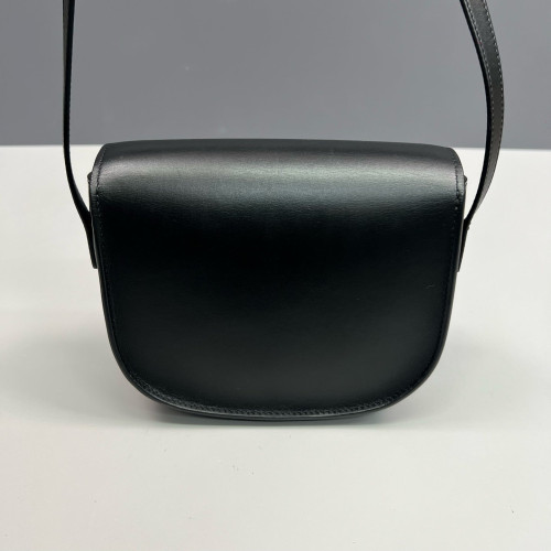 Celine Triomphe Standard Chain Besace Clea Smooth Calfskin Black