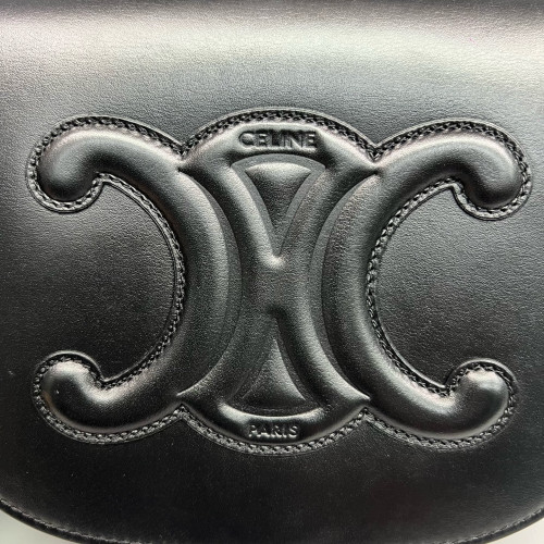 Celine Triomphe Standard Chain Besace Clea Smooth Calfskin Black
