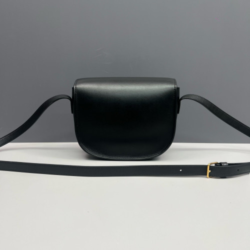 Celine Triomphe Standard Chain Besace Clea Smooth Calfskin Black