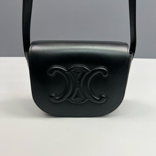 Celine Triomphe Standard Chain Besace Clea Smooth Calfskin Black