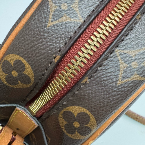 Louis Vuitton Boite Chapeau Souple MM Monogram Brown