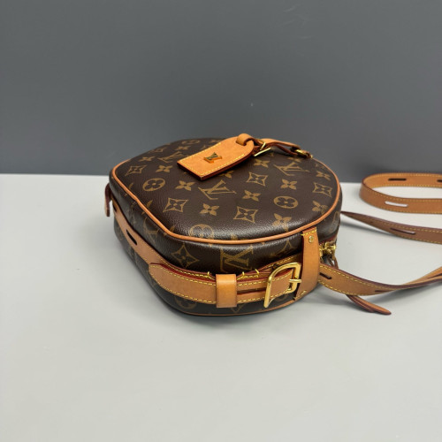 Louis Vuitton Boite Chapeau Souple MM Monogram Brown