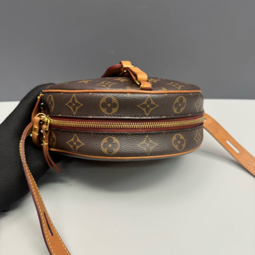 Louis Vuitton Boite Chapeau Souple MM Monogram Brown