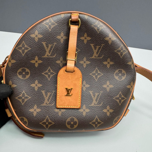 Louis Vuitton Boite Chapeau Souple MM Monogram Brown