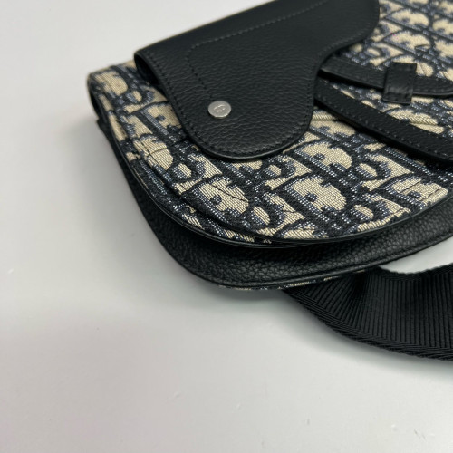 Dior Saddle Bag Oblique Black Beige Dior Saddle Bag Oblique Black Beige