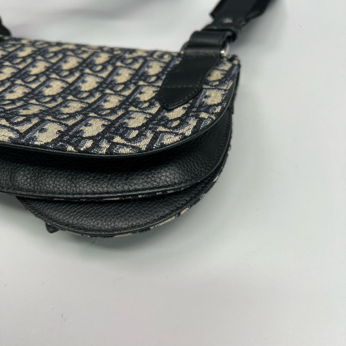 Dior Saddle Bag Oblique Black Beige Dior Saddle Bag Oblique Black Beige