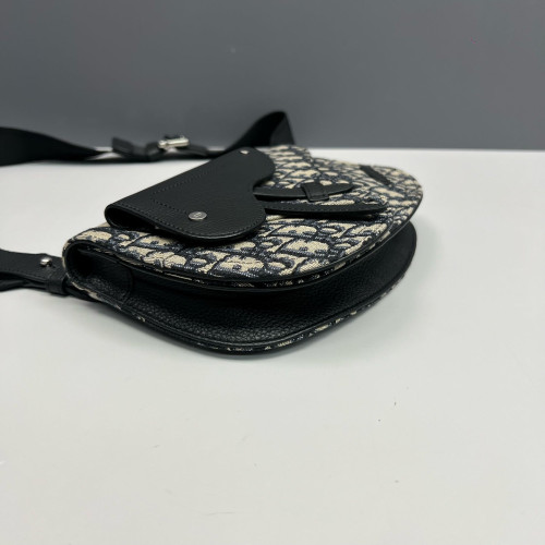 Dior Saddle Bag Oblique Black Beige Dior Saddle Bag Oblique Black Beige