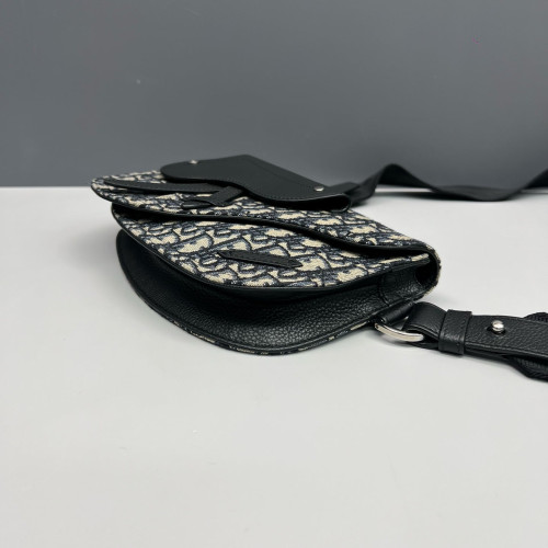 Dior Saddle Bag Oblique Black Beige Dior Saddle Bag Oblique Black Beige