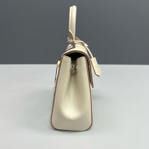 Louis Vuitton Cluny Mini Epi White