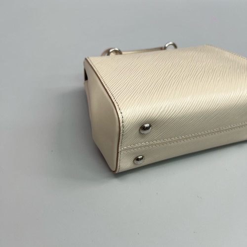 Louis Vuitton Cluny Mini Epi White