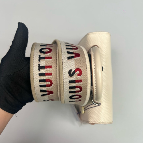 Louis Vuitton Cluny Mini Epi White