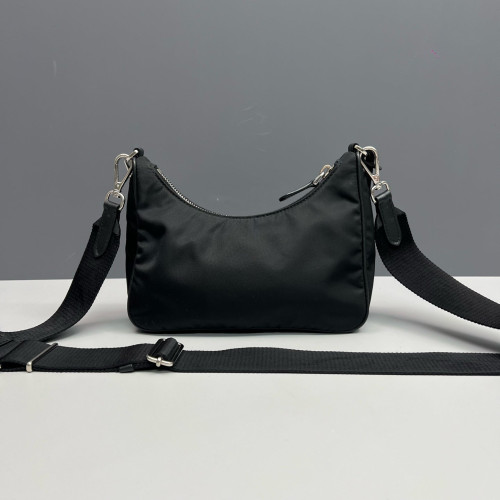 Prada Re-Edition 2005 Shoulder Bag Nylon Vela Black Prada Re-Edition 2005 Shoulder Bag Nylon Vela Black