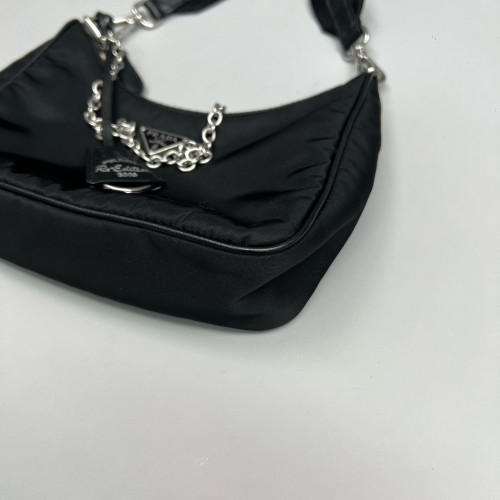 Prada Re-Edition 2005 Shoulder Bag Nylon Vela Black Prada Re-Edition 2005 Shoulder Bag Nylon Vela Black