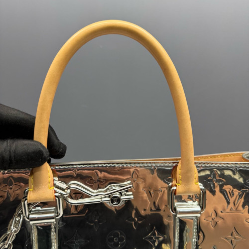 Louis Vuitton Sac Plat Gm Monogram Mirror Silver Louis Vuitton Sac Plat Gm Monogram Mirror Silver