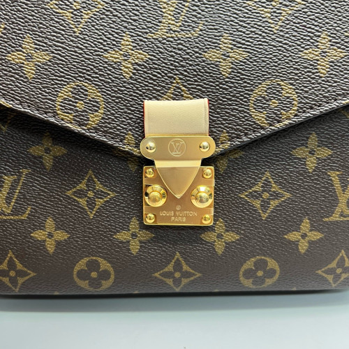 Louis Vuitton Pochette Metis Monogram Brown