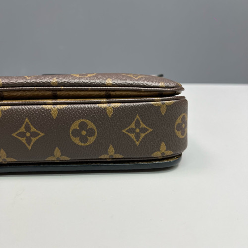 Louis Vuitton Pochette Metis Reverse Monogram Brown
