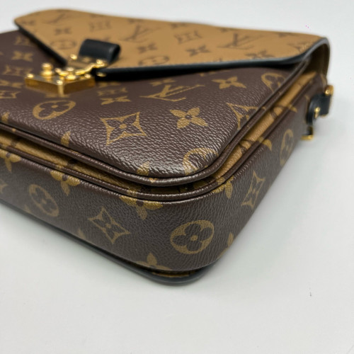 Louis Vuitton Pochette Metis Reverse Monogram Brown