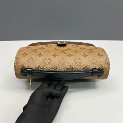 Louis Vuitton Pochette Metis Reverse Monogram Brown