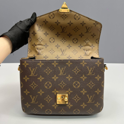 Louis Vuitton Pochette Metis Reverse Monogram Brown