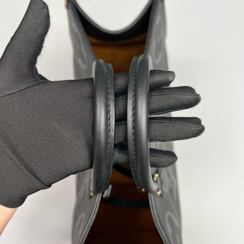 Louis Vuitton Onthego GM Monogram Empreinte Giant Black