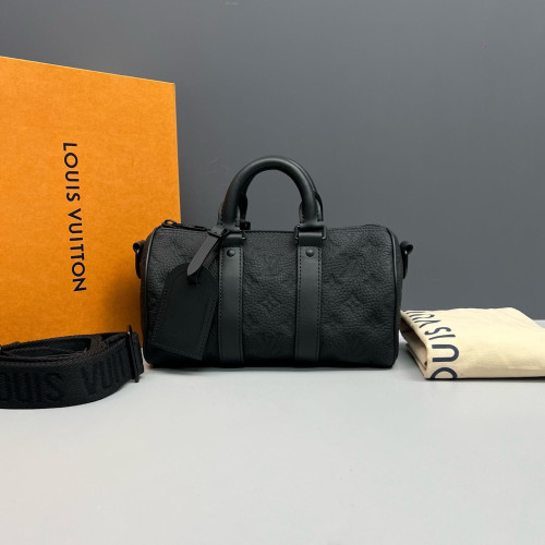 Louis Vuitton Keepall Bandouliere 25 Monogram Empreinte Black