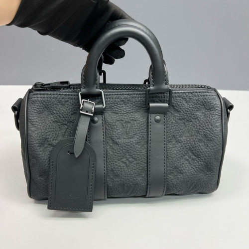 Louis Vuitton Keepall Bandouliere 25 Monogram Empreinte Black