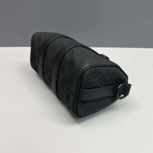 Louis Vuitton Keepall Bandouliere 25 Monogram Empreinte Black