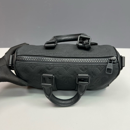 Louis Vuitton Keepall Bandouliere 25 Monogram Empreinte Black