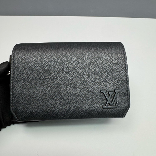 Louis Vuitton Fastline Wearable Wallet Calfskin Black