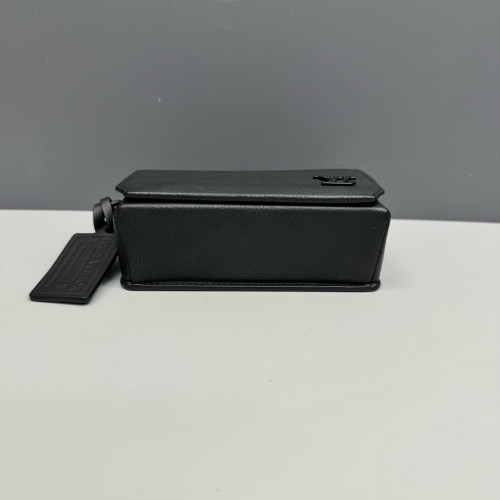 Louis Vuitton Fastline Wearable Wallet Calfskin Black