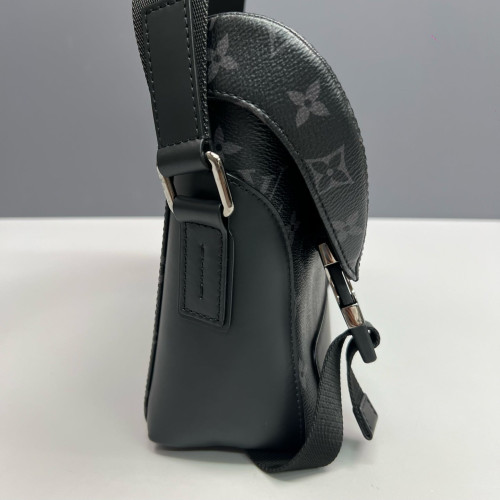 Louis Vuitton Voyager Messenger Monogram Eclipse Black Louis Vuitton Voyager Messenger Monogram Eclipse Black