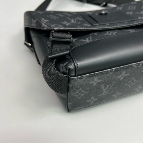 Louis Vuitton Voyager Messenger Monogram Eclipse Black Louis Vuitton Voyager Messenger Monogram Eclipse Black
