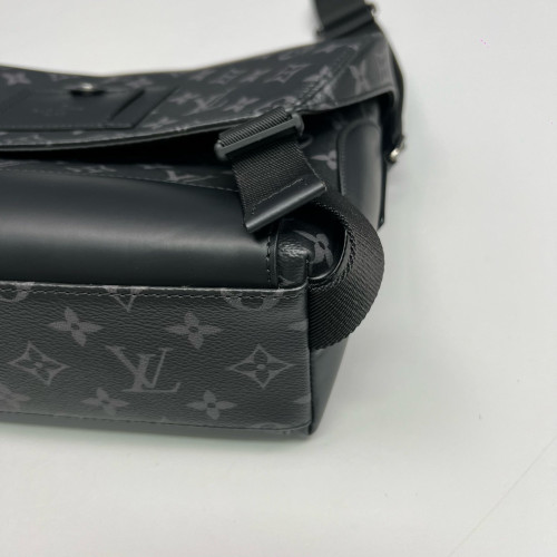 Louis Vuitton Voyager Messenger Monogram Eclipse Black Louis Vuitton Voyager Messenger Monogram Eclipse Black