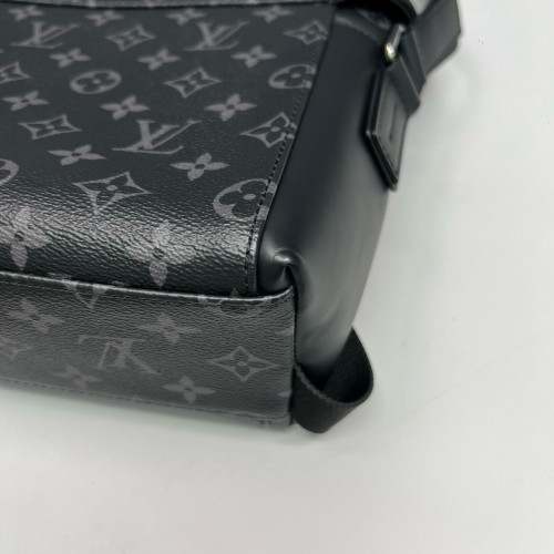 Louis Vuitton Voyager Messenger Monogram Eclipse Black Louis Vuitton Voyager Messenger Monogram Eclipse Black