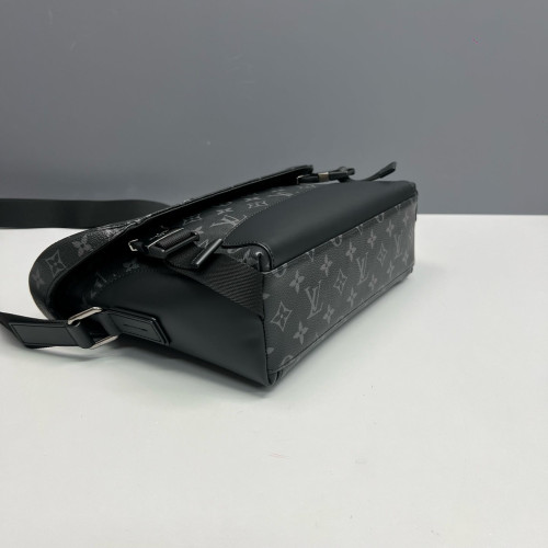 Louis Vuitton Voyager Messenger Monogram Eclipse Black Louis Vuitton Voyager Messenger Monogram Eclipse Black